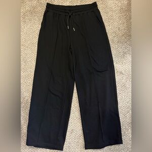 Women’s Black Wide Leg Sweatpants